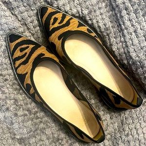 Louise et Cie - Comfy Pointed Toe Flats - Animal Print